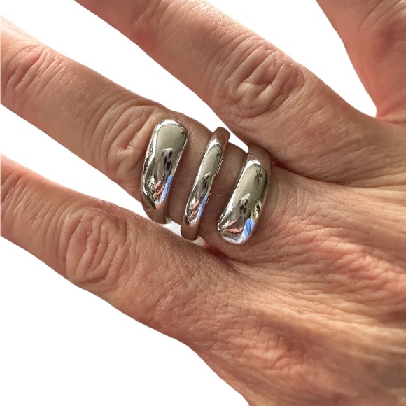Silver Twisted Wrap Ring - Picture 3 of 6